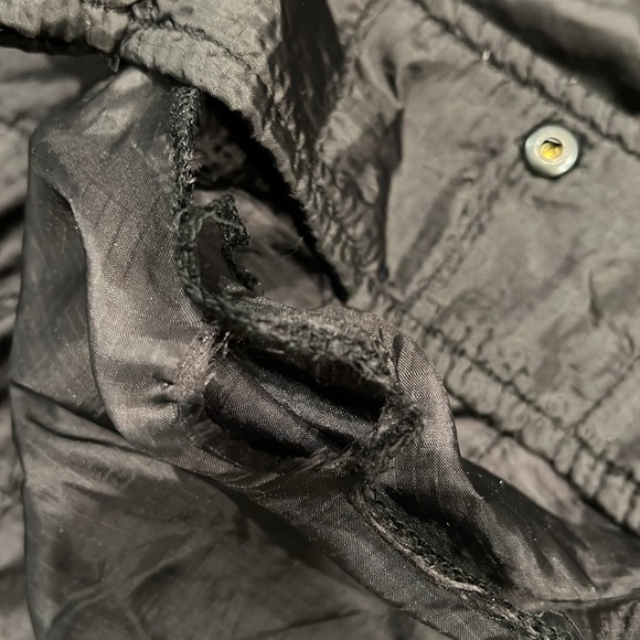 Hurley light weight jacket. Size L. - Picture 6 of 7